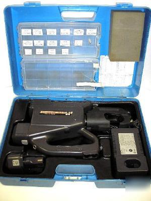 Huskie rec-3510 battery power 12T hydraulic crimper kit