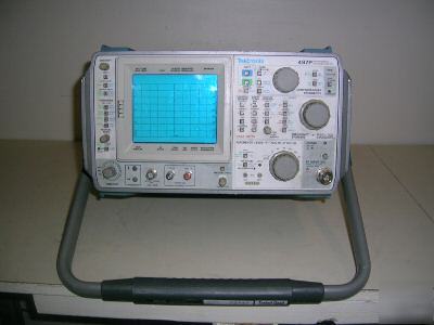 Tektronix 497P spectrum analyzer