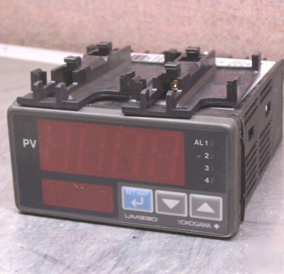 Yokogawa temperature controller UM330 suff -00