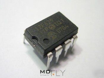 Microchip pic PIC12F629 microcontroller microprocessor