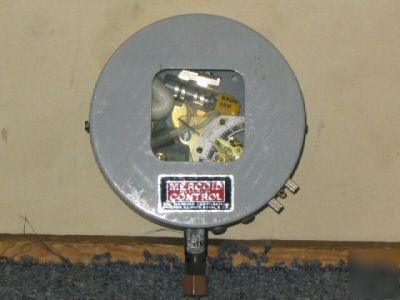 Mercoid bourbon tube pressure switch m/n DA21-2-25S
