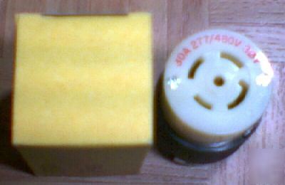 New hubbell HBL2823 30 a 277/480 v L22-30R connector