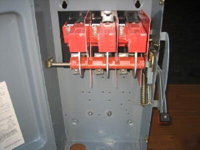 Square d HU364 safety switch 200 amp disconnect type 1