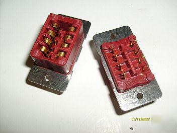 10PCS mcmurdo red range socket RS8P rack panel