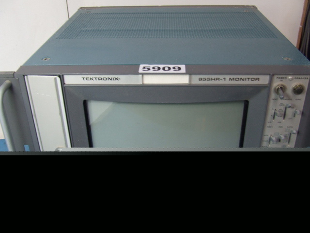 Tektronix matrix colour tv waveform monitor 655HR-1