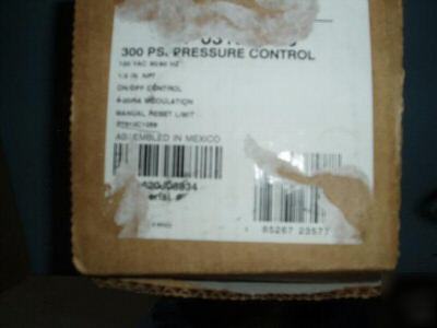 Nib honeywell P7810C1059 300 psi pressuretrol b 