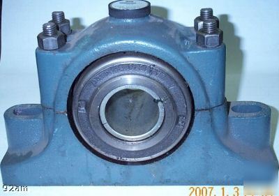 Dodge special duty pillow block bearing 066258 2-7/16 