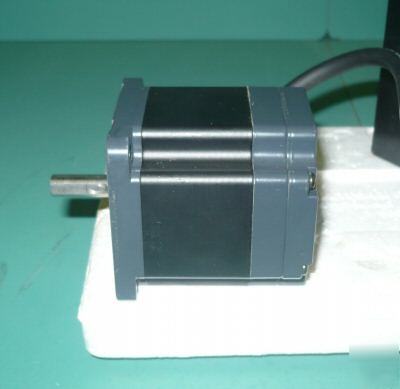 Vexta servo motor & driver package, dc 5.06V motor