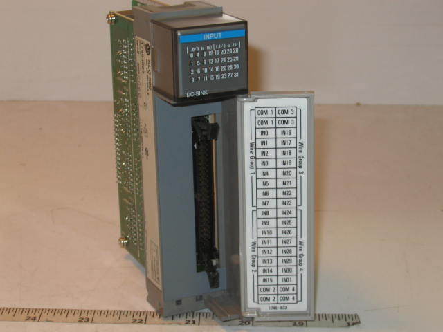 Allen bradley digital input module 1746-IB32 series c