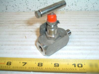 Oliver needle valve ss 1/4