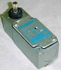 Telemecanique gould r.b. denison limit switch C2MJK01