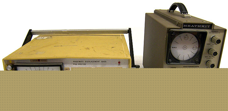Lot 2 heathkit/pioneer vectorscope/proximity gage