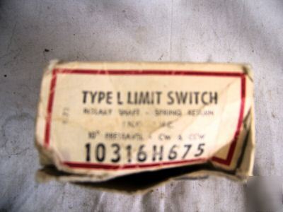 New cutler hammer 1O316H675 type l limit switch 
