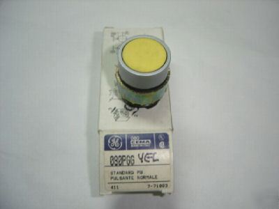 General electric 080PGG yellow push button switch 