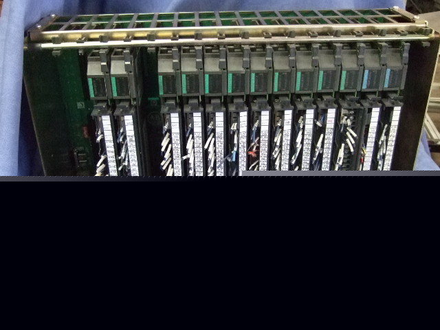 Allen bradley 16 slot i/o chasis 1771-A4B