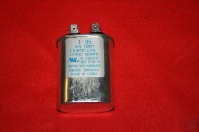 Like new mars motor run capacitor 12907 370 volts 370V