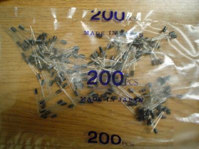 New 200 nichicon 35V 10UF radial super mini capacitors 