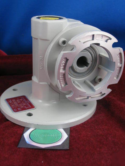 New VF30 F1 N42C bonfiglioli gear head * *