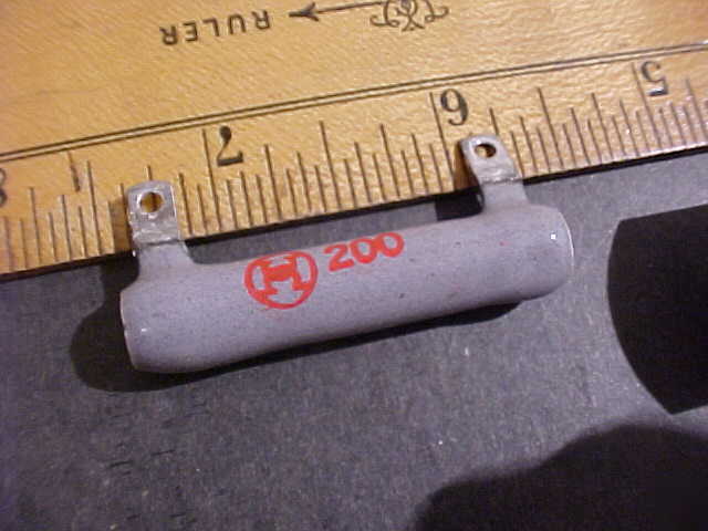 Power resistor 200 ohm 5? watts 6EA/$5 ..E624