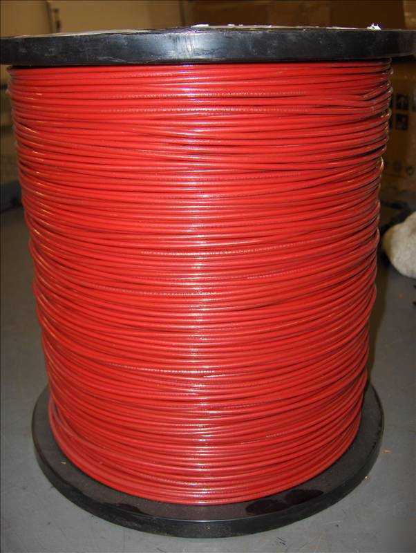 2500' of 14 awg red 600V thhn/thwn stranded copper wire
