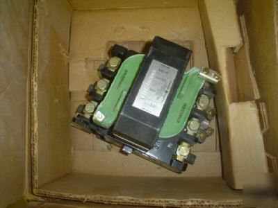 Ge motor starter contactor: 120A 3 pole 240/480/600 