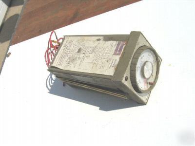 Honeywell AV501AB114 dialapak time controller 120 vac