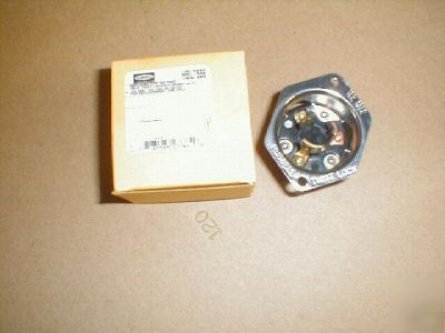 Hubbell twistlock flanged inlet 10A 250V- HBL7556/7556