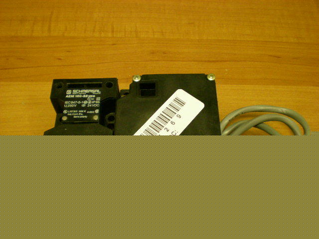 Schmersal azm 160-22YPA safety interlocking switch