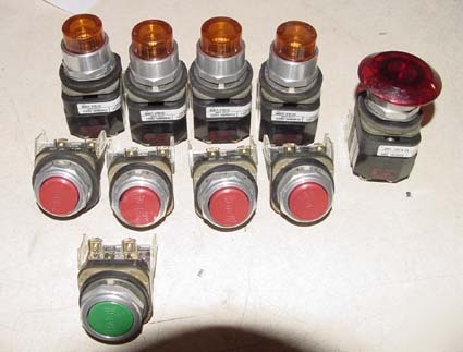 10PC allen bradley 800T push button lot very nice 