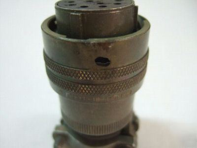 Bendix PT06CE-18-11SW(sr) connector