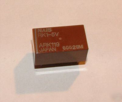 1X nais rf relay RK1-5V dpdt 5V coil