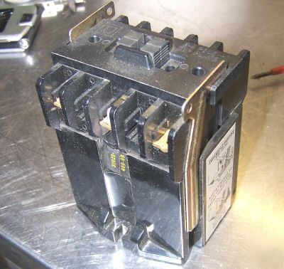 New square d 8501 GO20 ac control relay coil 120 volt