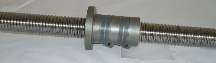 Ballscrew plus nut 