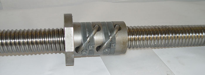 Ballscrew plus nut 