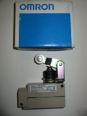 Omron ZV2-NA2-2S snap action limit switch & roller arm