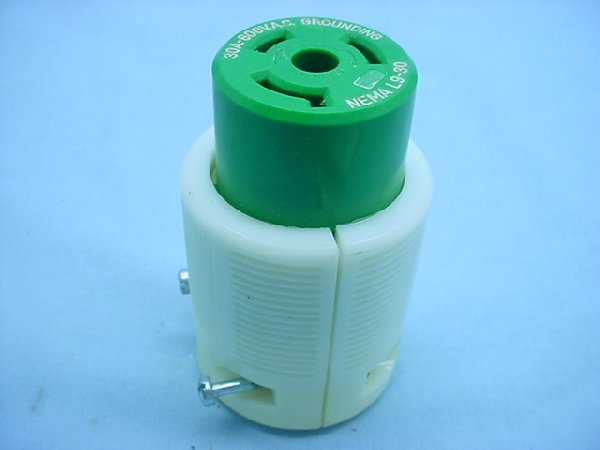 Leviton L9-30 locking connector 30A 600V 70930-c