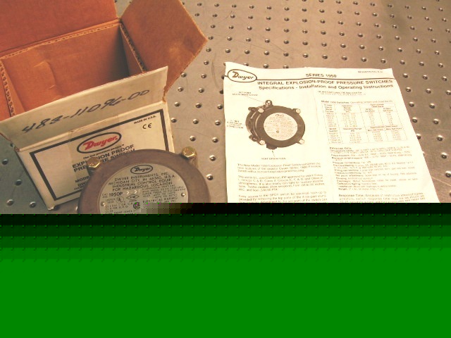T30078 dwyer 1950 p-2-2F explosion-proof pressure switc
