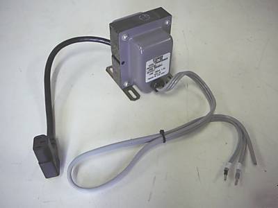 Stancor auto transformer gsd-150 .