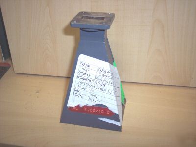 Dico waveguide horn antenna model 749
