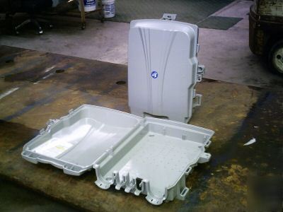 Large rain tight electronic/ communications enclosure