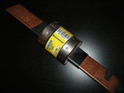 Low-peak-dual-element-time-delay fuse 600VAC 300VDC