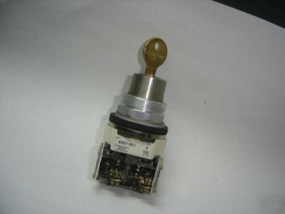 Allen bradley 800T-H31D1 2 pos maintained cylinder lock