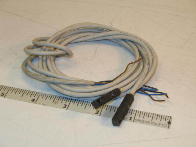 Pair used smc pneumatic automation sensor switch d-Z76
