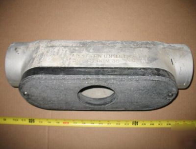 Lot of 2 appleton conduit outlet body 3 1/2