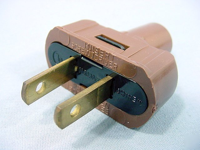 Leviton brown ez grip plug 1-15 15A 125V 48643