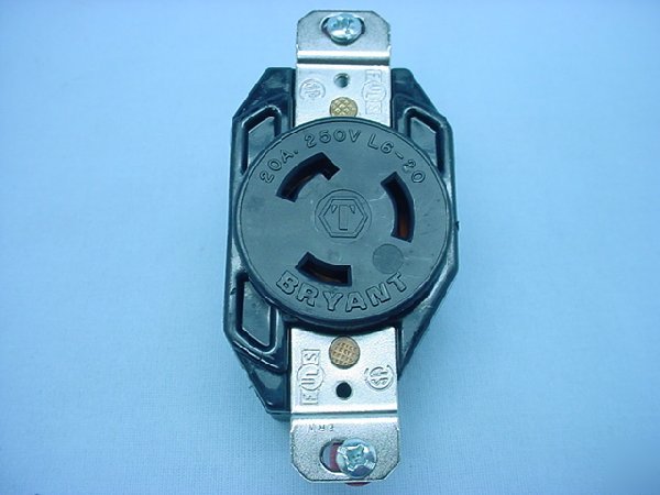 Bryant L6-20 locking receptacle outlet 20A 250V 70620FR