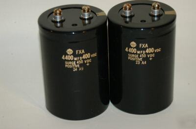 Capacitors : 4400MFD 400V 