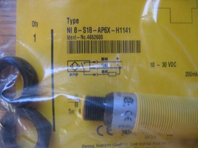 New turck NI8-S18-AP6X-H1141 * * NI8S18AP6XH114