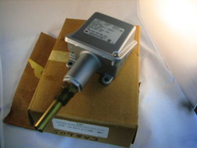 United electronic C100 model 120 temperature switch 