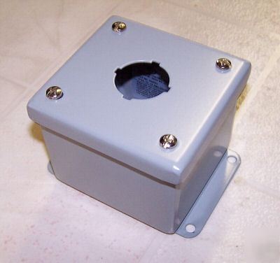 Hubbell wiegmann PB1, 4X3X3, N12, pushbutton enclosure